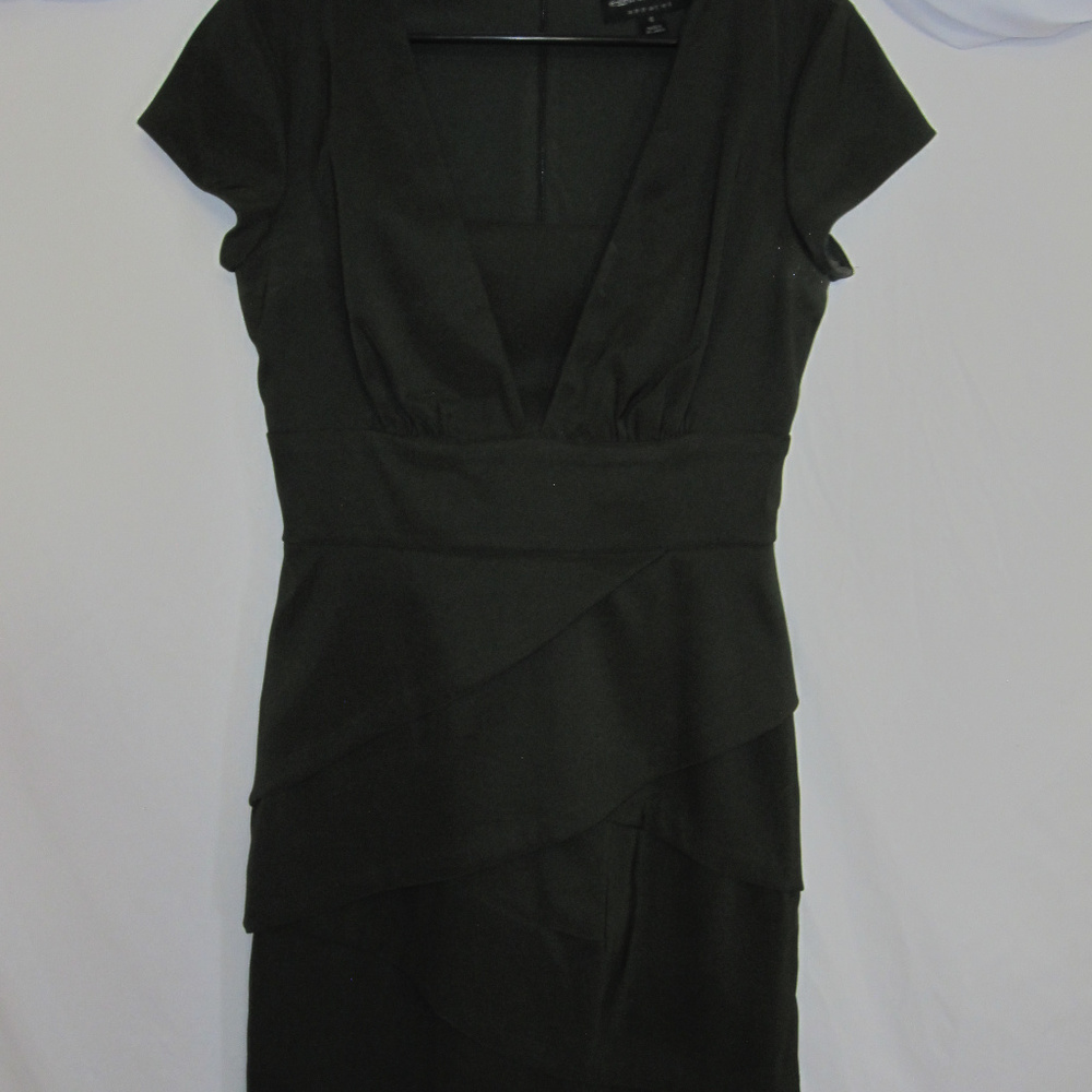 "Connected" Hunter Green Dress